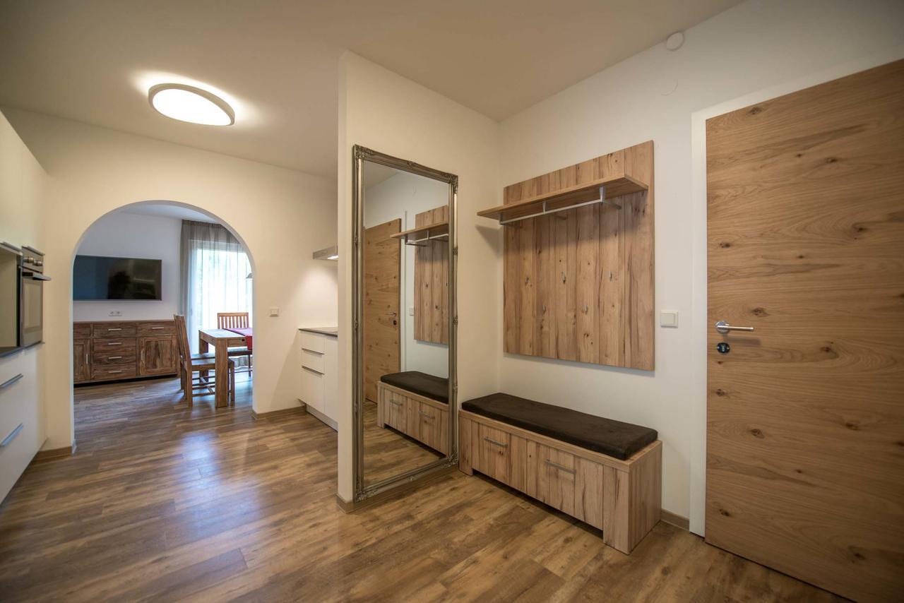 Appartements Herwig Schwarzenbacher Weissensee Habitación foto